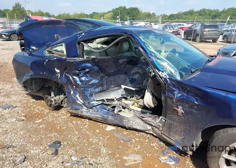 2010 Ford Mustang V6/V6 Premium from USA, damaged, VIN 1ZVBP8AN7A5123454